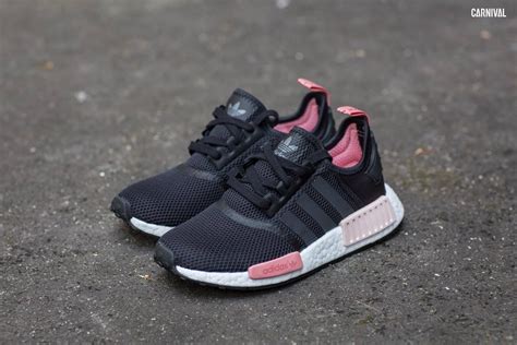 adidas nmd women black pink.